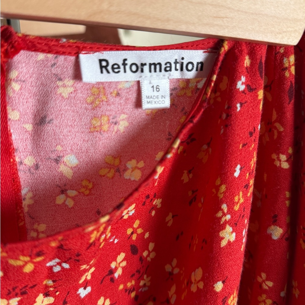 Reformation Floral Red Skirt - Picture 2 of 4